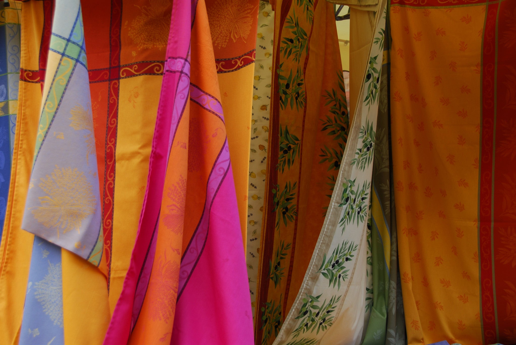 A complete guide to fabric care and maintenance (Part 1) - Fabriclore
