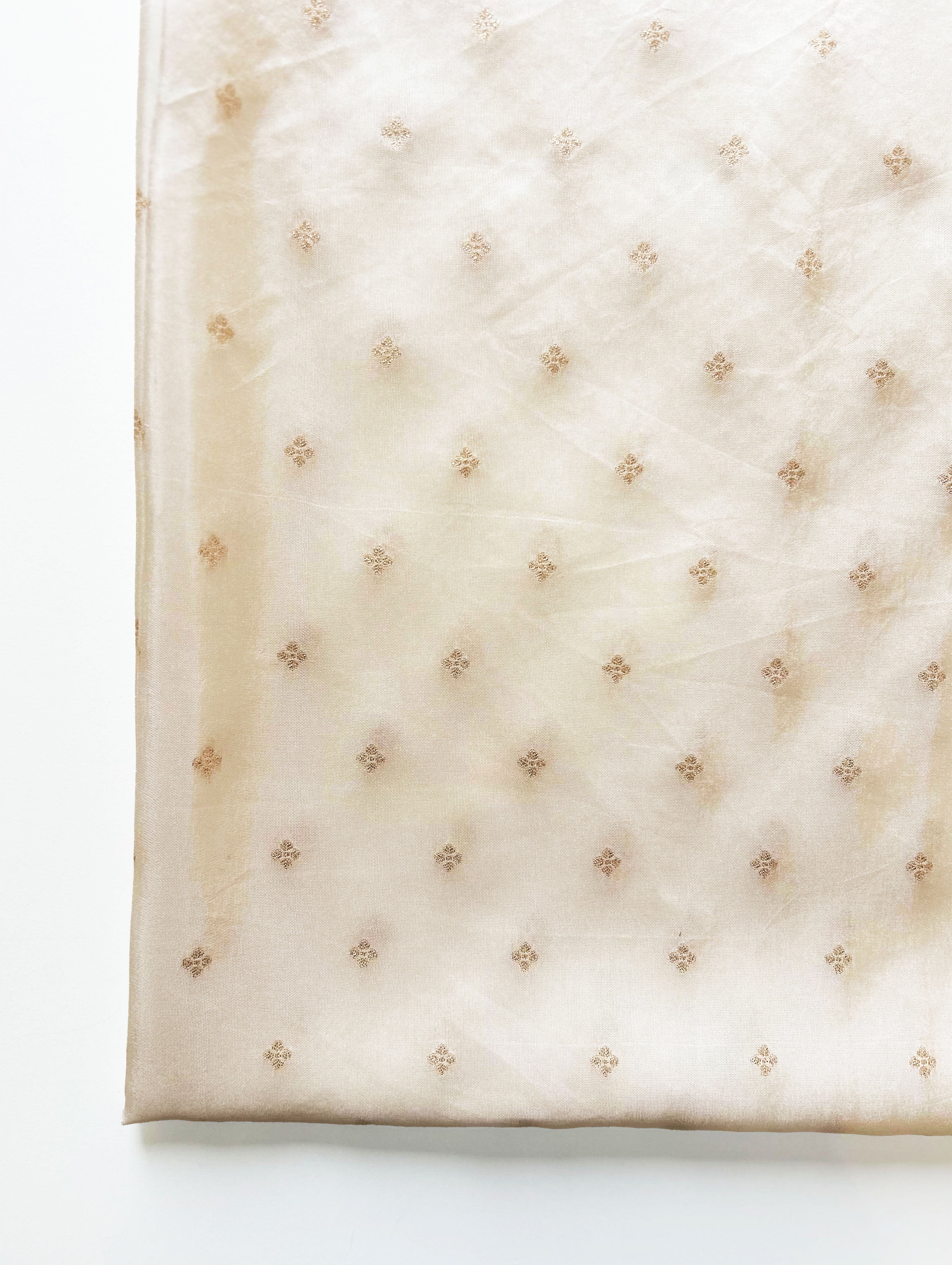 75 Gram Viscose Russian Booti Jacquard Fabric - ( Swatch 10x12" )