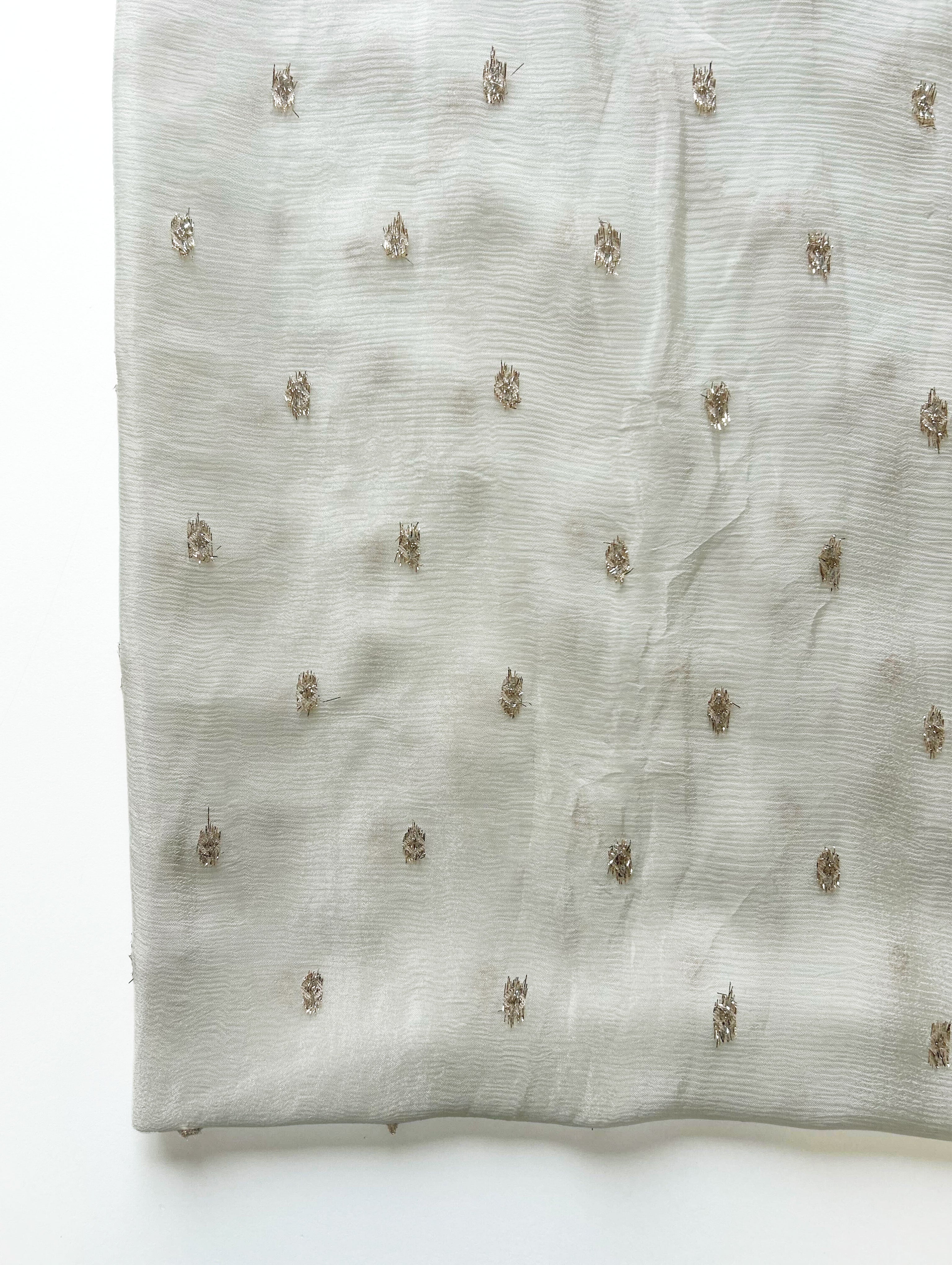 85 Gram Chinon Chiffon Jacquard Fabric 56"