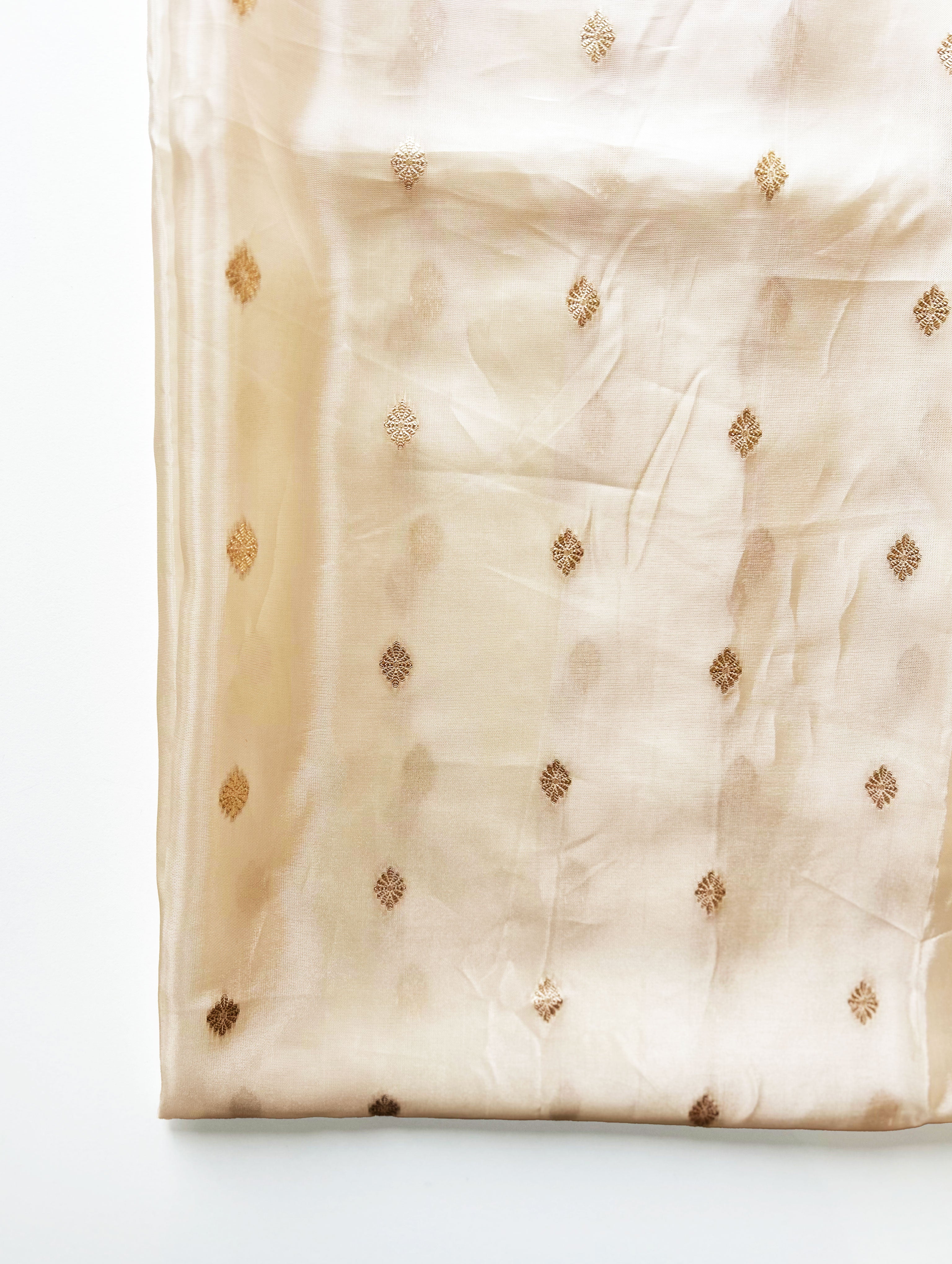 60 Gram Viscose HO Silk Geometric Jacquard Fabric - ( Swatch 10x12" )