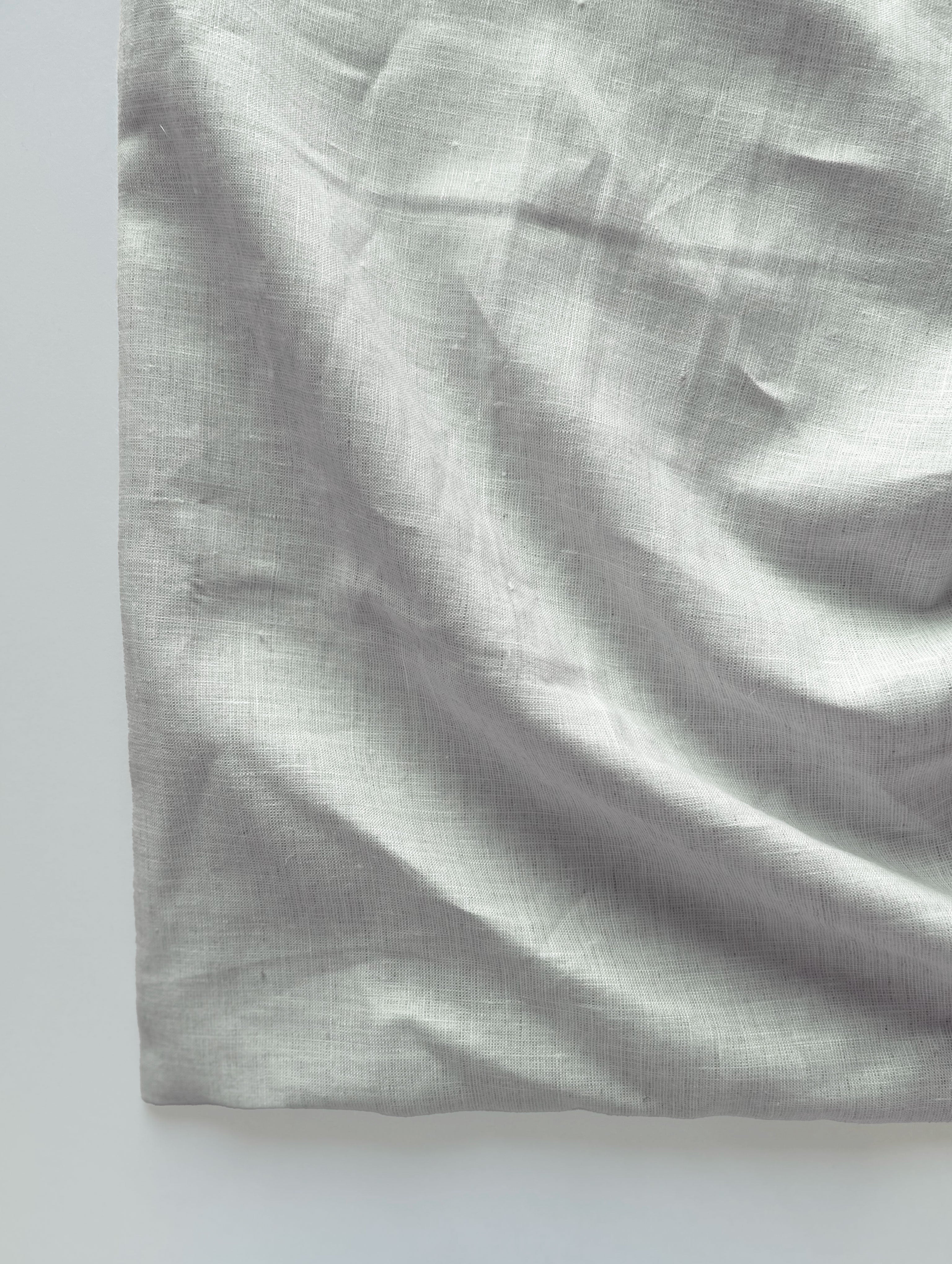Off-White 40 Lea Linen Yarn Dyed Fabric 58"