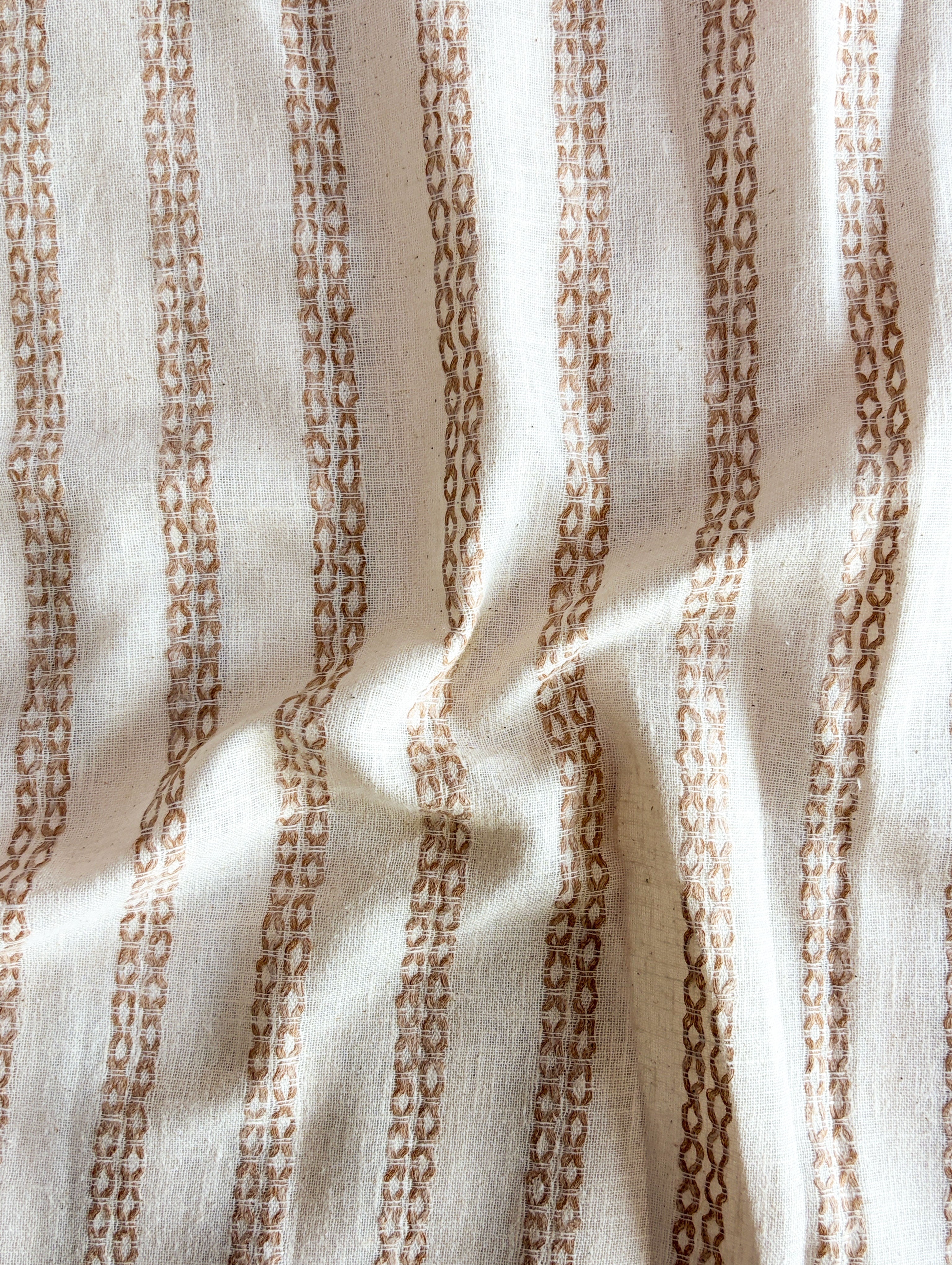 White Loom Textured Blended Cotton Dobby Yarn Dyed Fabric 57"
