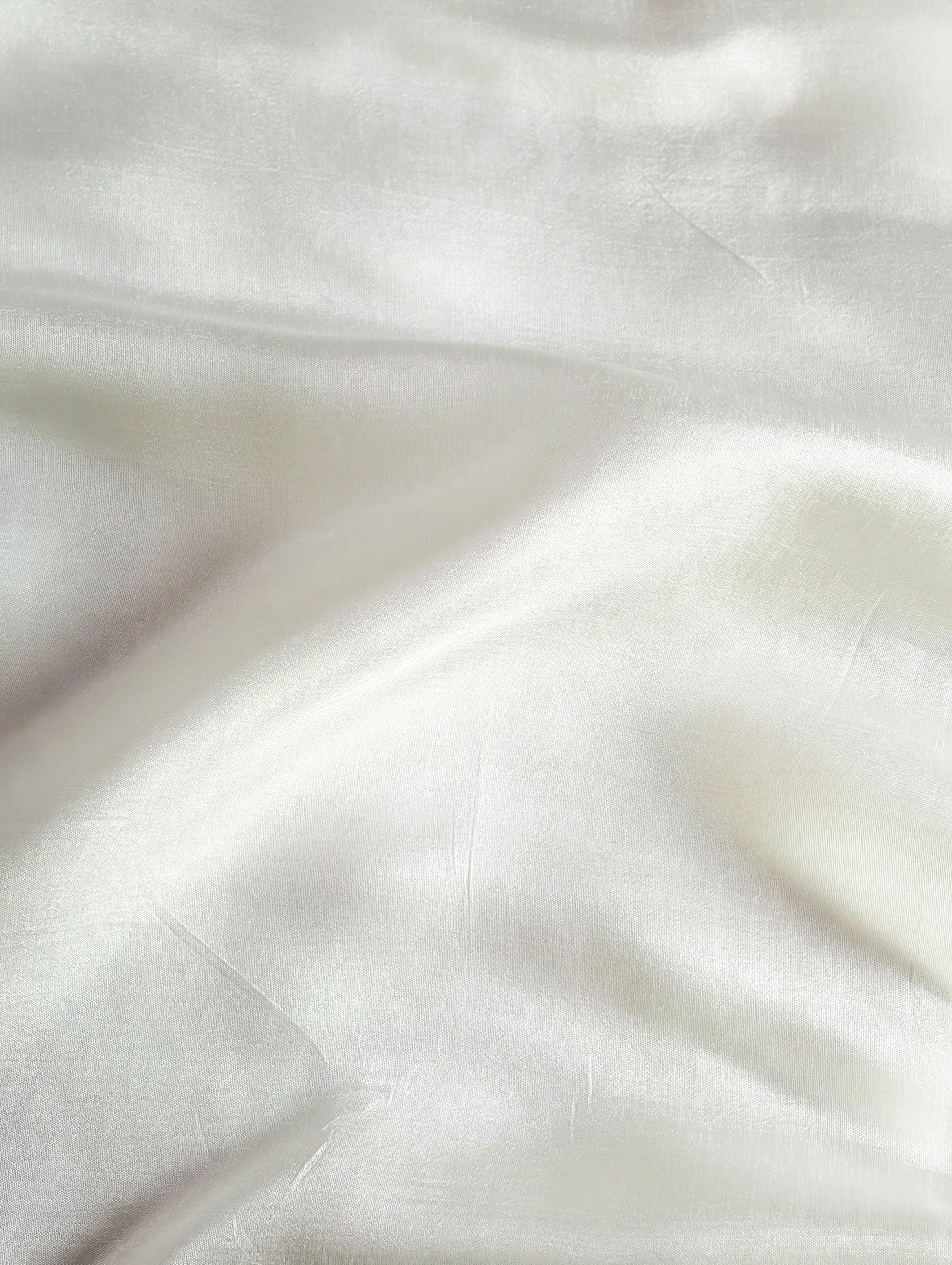 Viscose Bemberg Silk Look Fabric