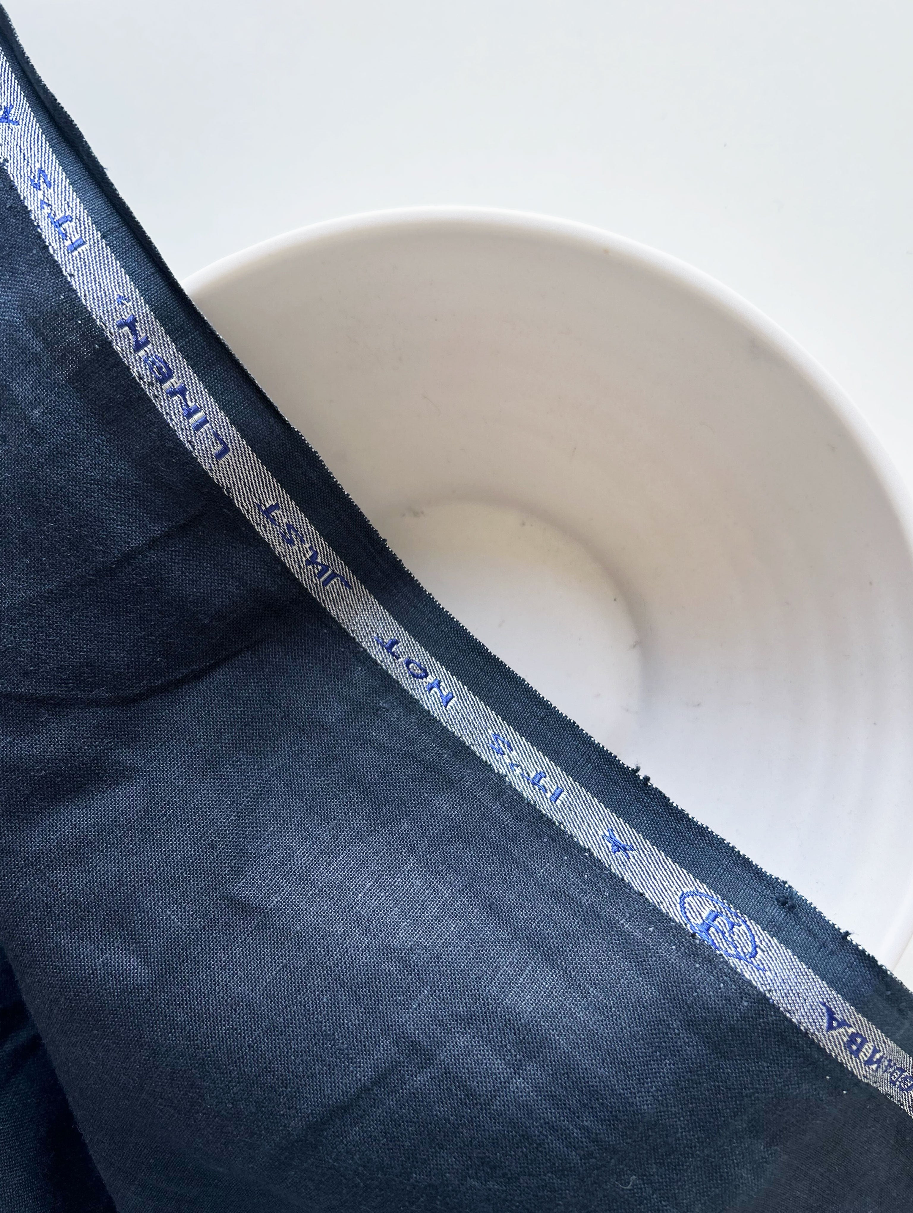 44 Lea Suiting Linen Mill Dyed Fabric 58"