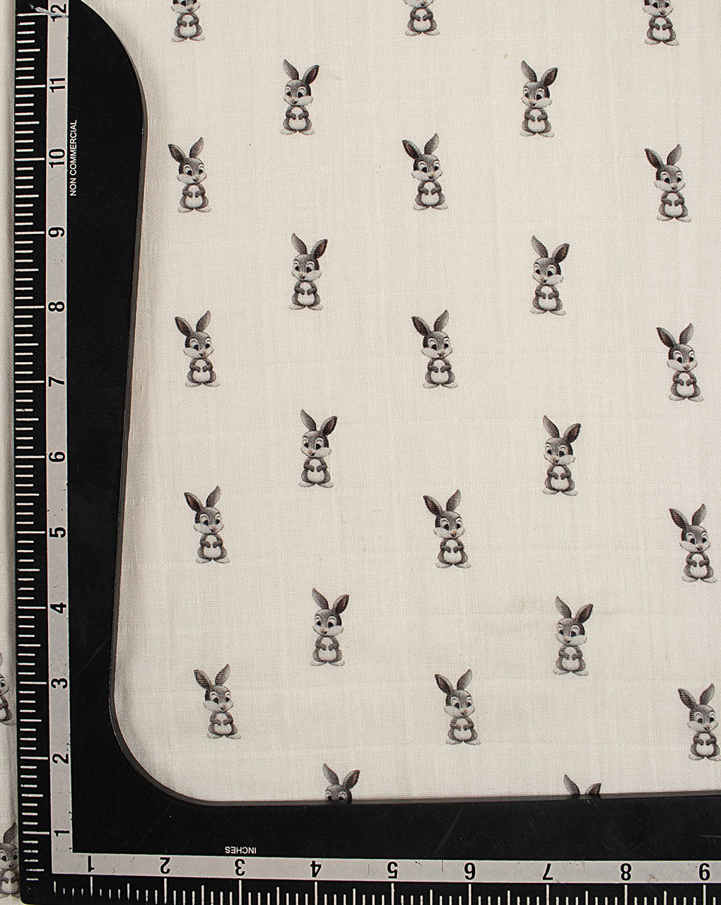 Digital Print Organic Cotton Checks Muslin Fabric ( Width 52 Inch )