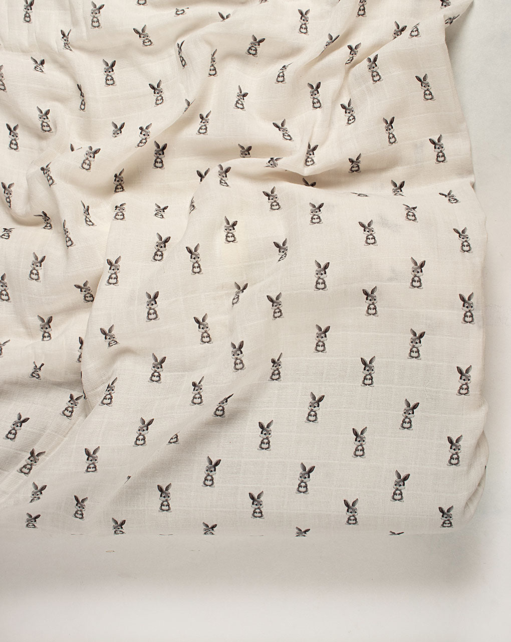 Digital Print Organic Cotton Checks Muslin Fabric ( Width 52 Inch )