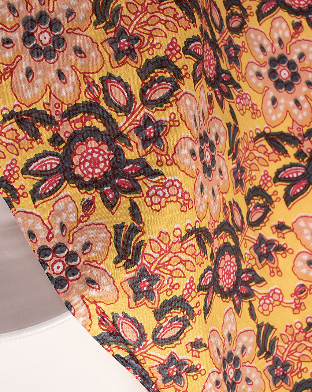 ( Pre Cut 50 CM ) Screen Print Cotton Fabric