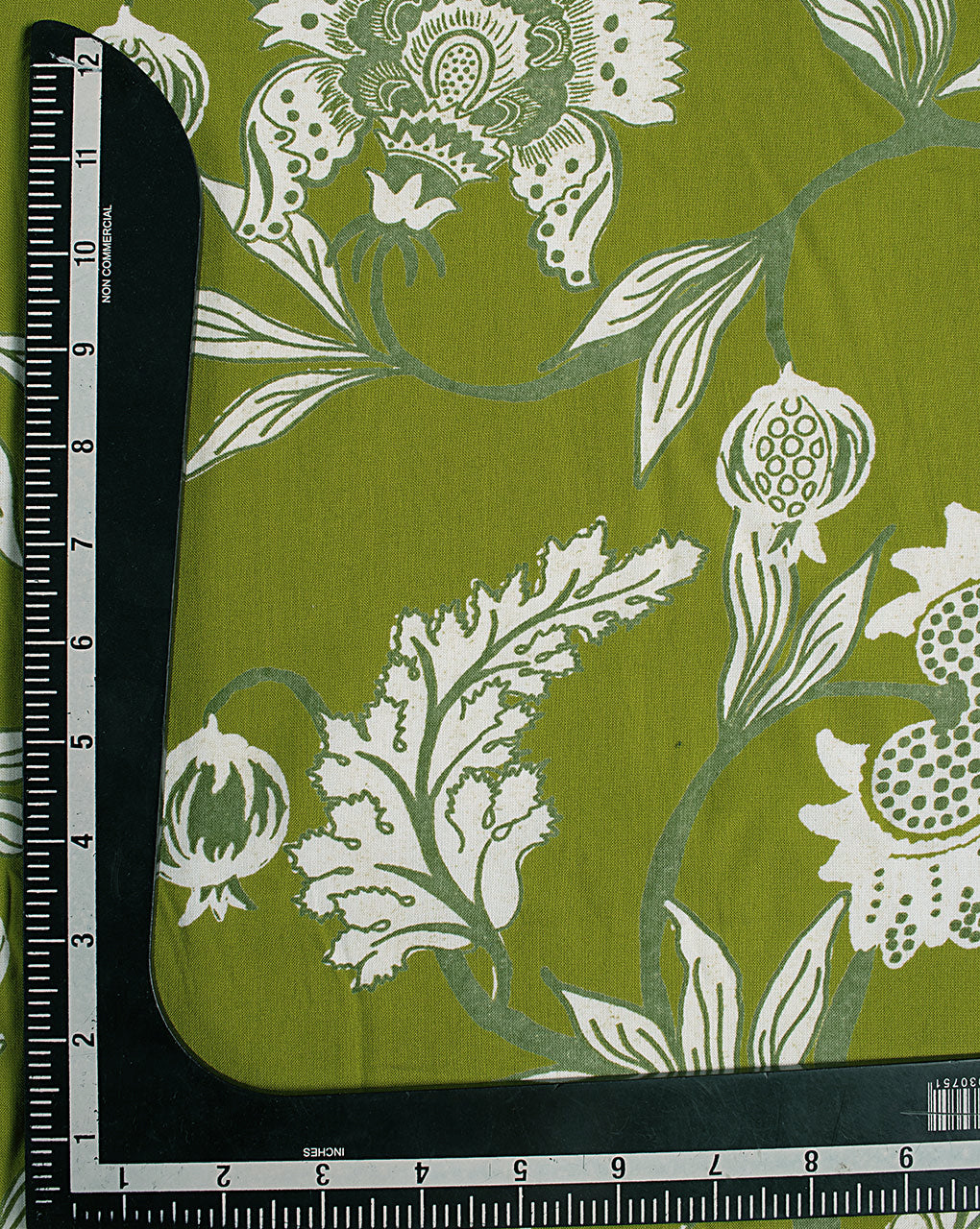 Screen Print Rayon Fabric