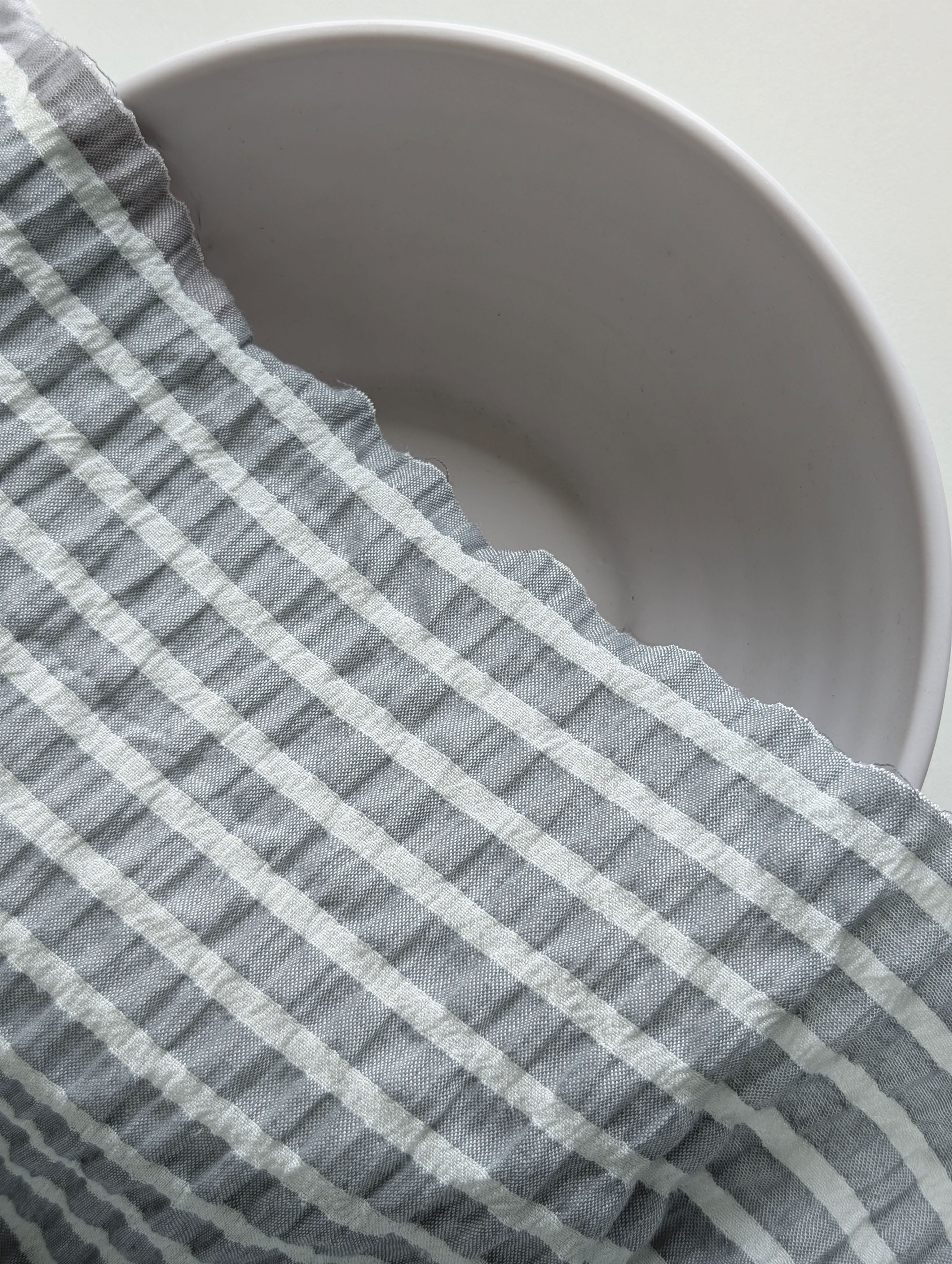 Grey Stripes Seersucker Blended Cotton Yarn Dyed Fabric 50"