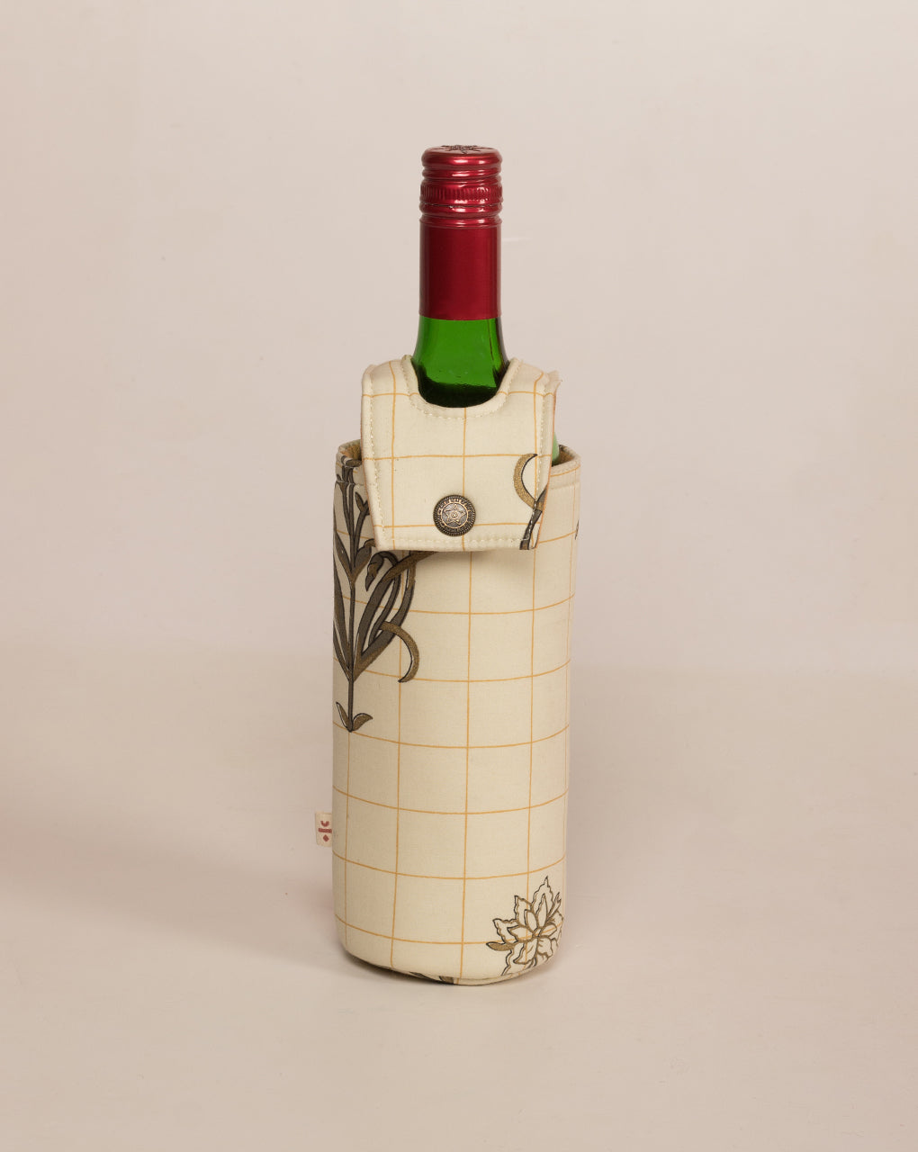 Handcrafted Wine Bottle Cover - Fabriclore.com