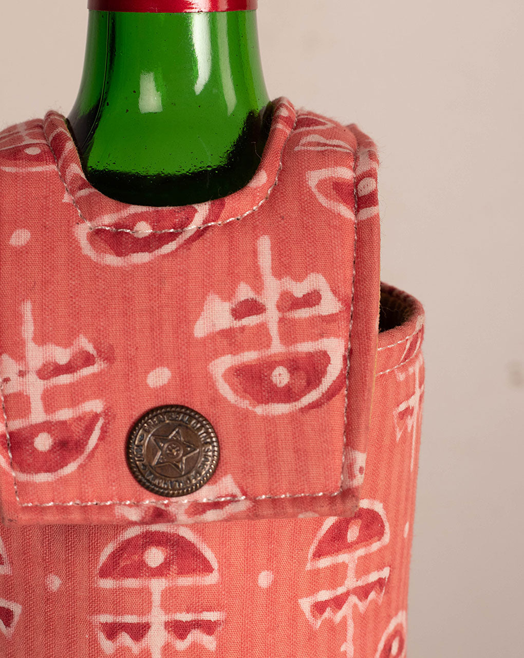 Handcrafted Wine Bottle Cover - Fabriclore.com