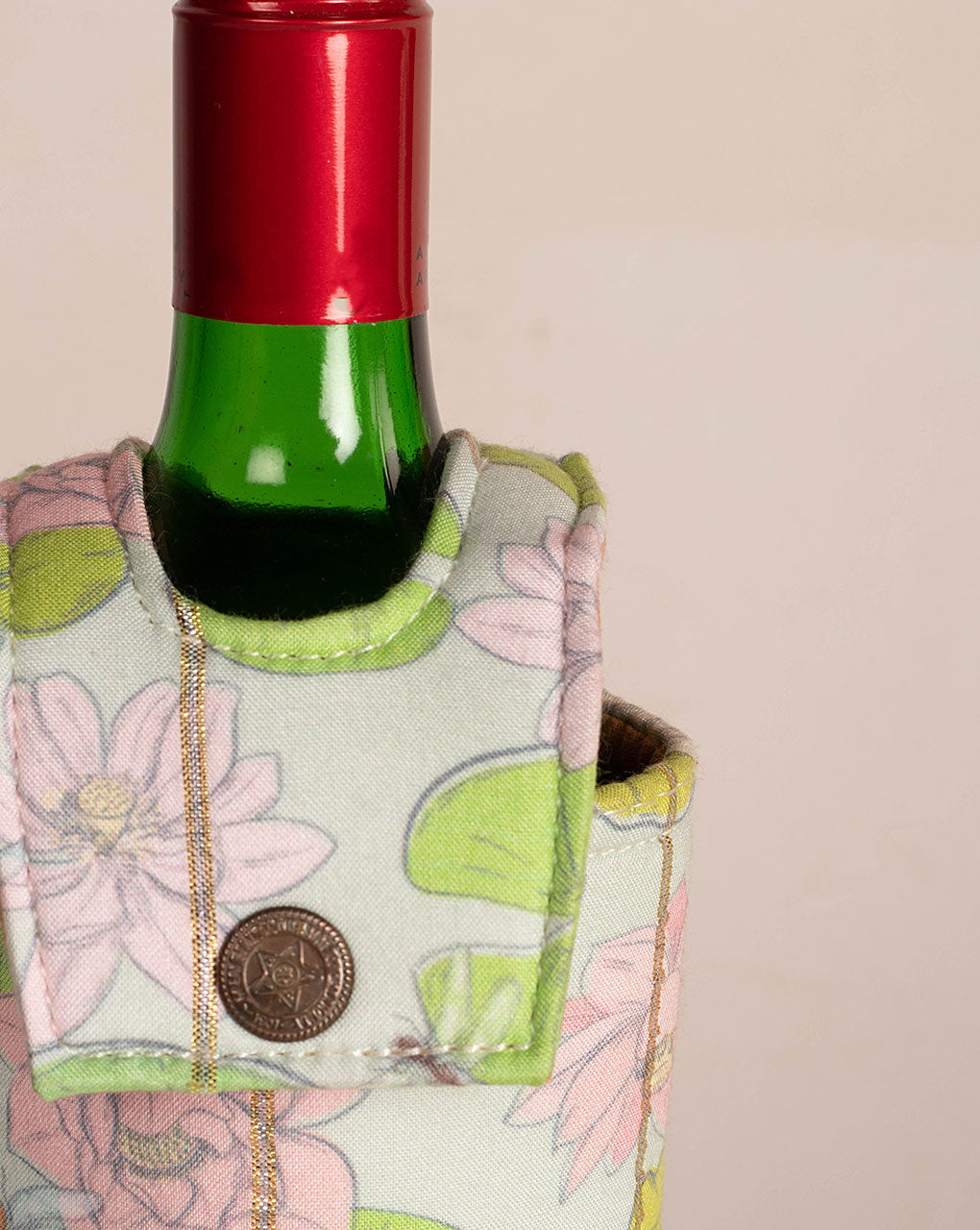 Handcrafted Wine Bottle Cover - Fabriclore.com