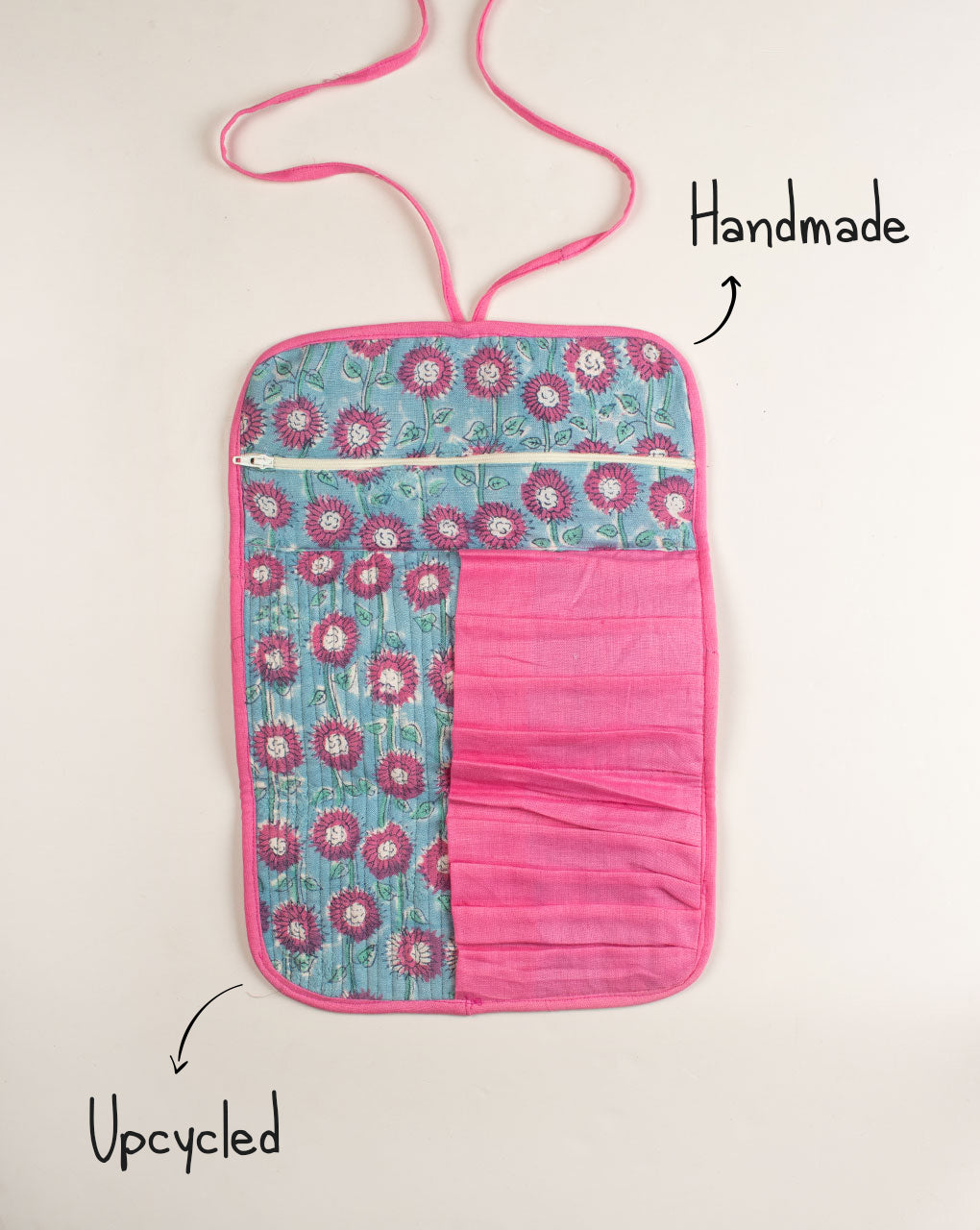 Handcrafted Brush Holder - Fabriclore.com