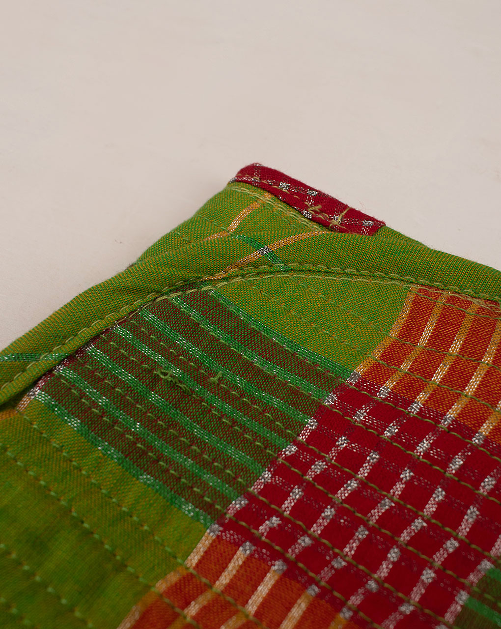 Handcrafted Brush Holder - Fabriclore.com