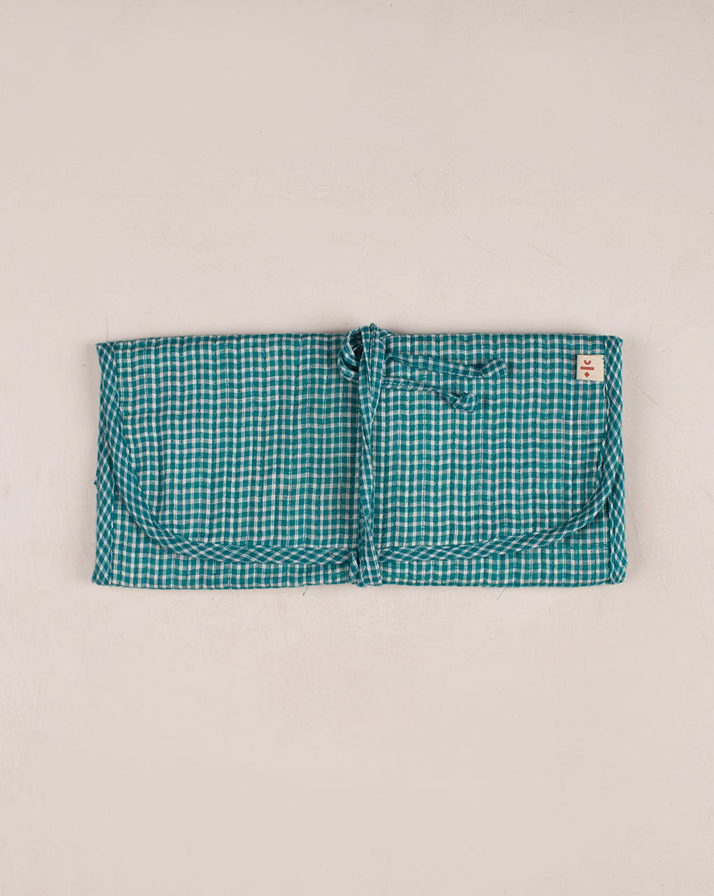 Handcrafted Brush Holder - Fabriclore.com