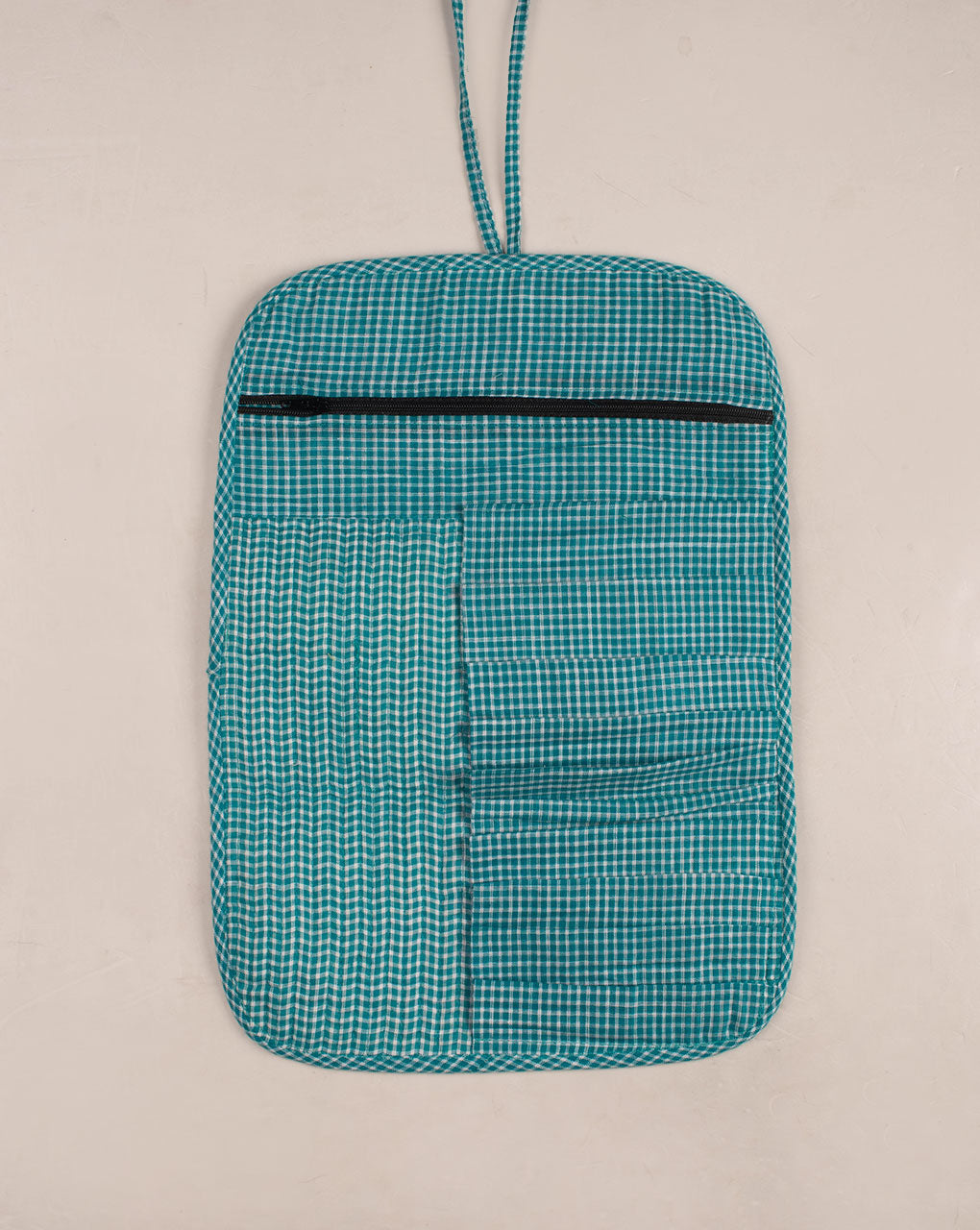 Handcrafted Brush Holder - Fabriclore.com