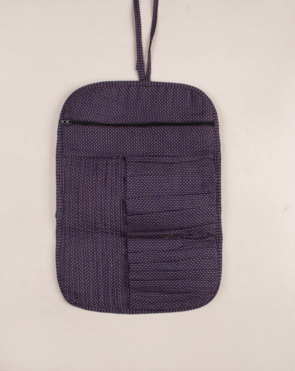 Handcrafted Brush Holder - Fabriclore.com
