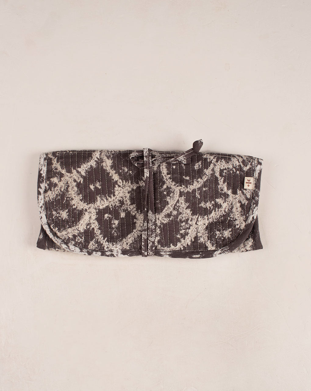 Handcrafted Brush Holder - Fabriclore.com