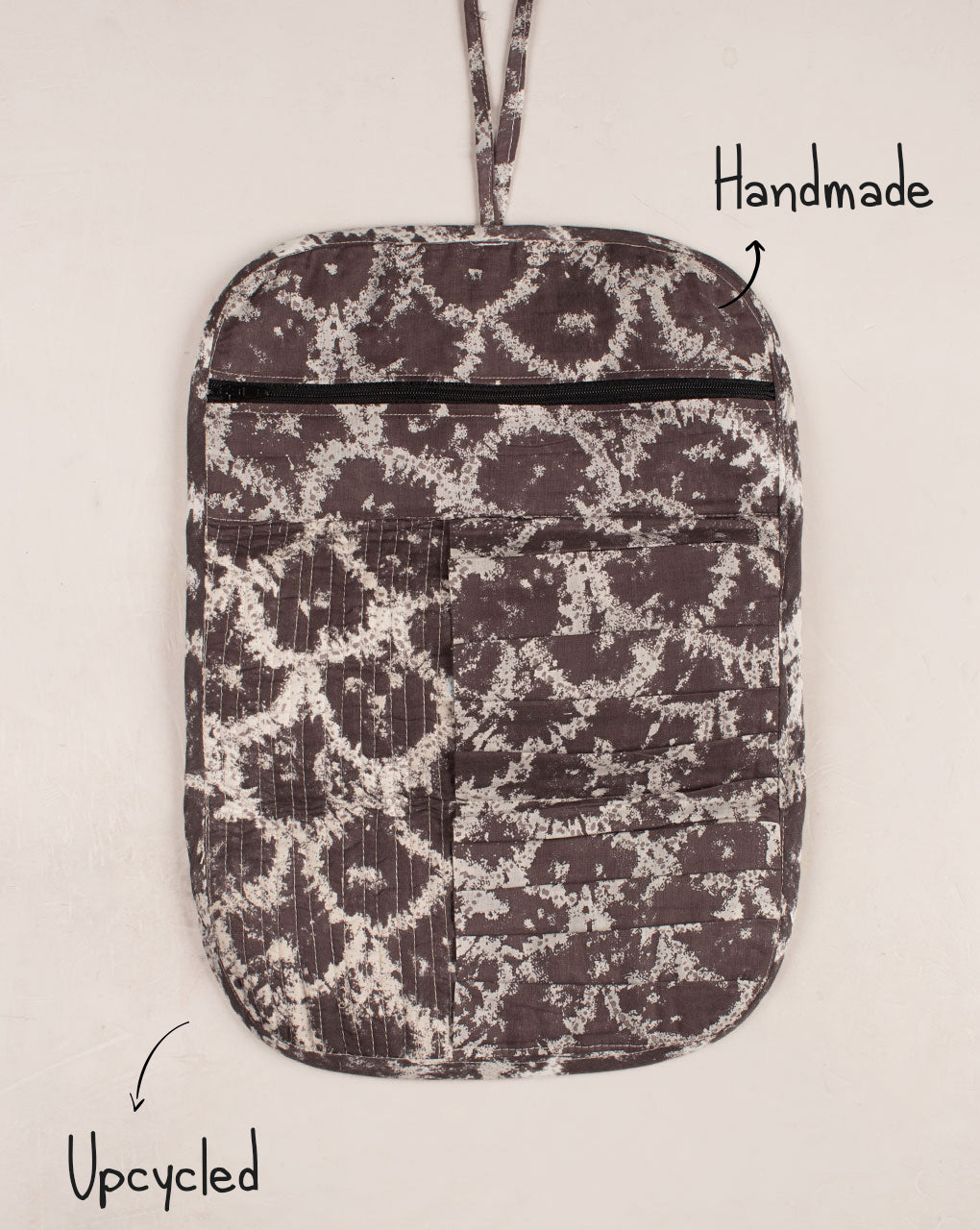 Handcrafted Brush Holder - Fabriclore.com