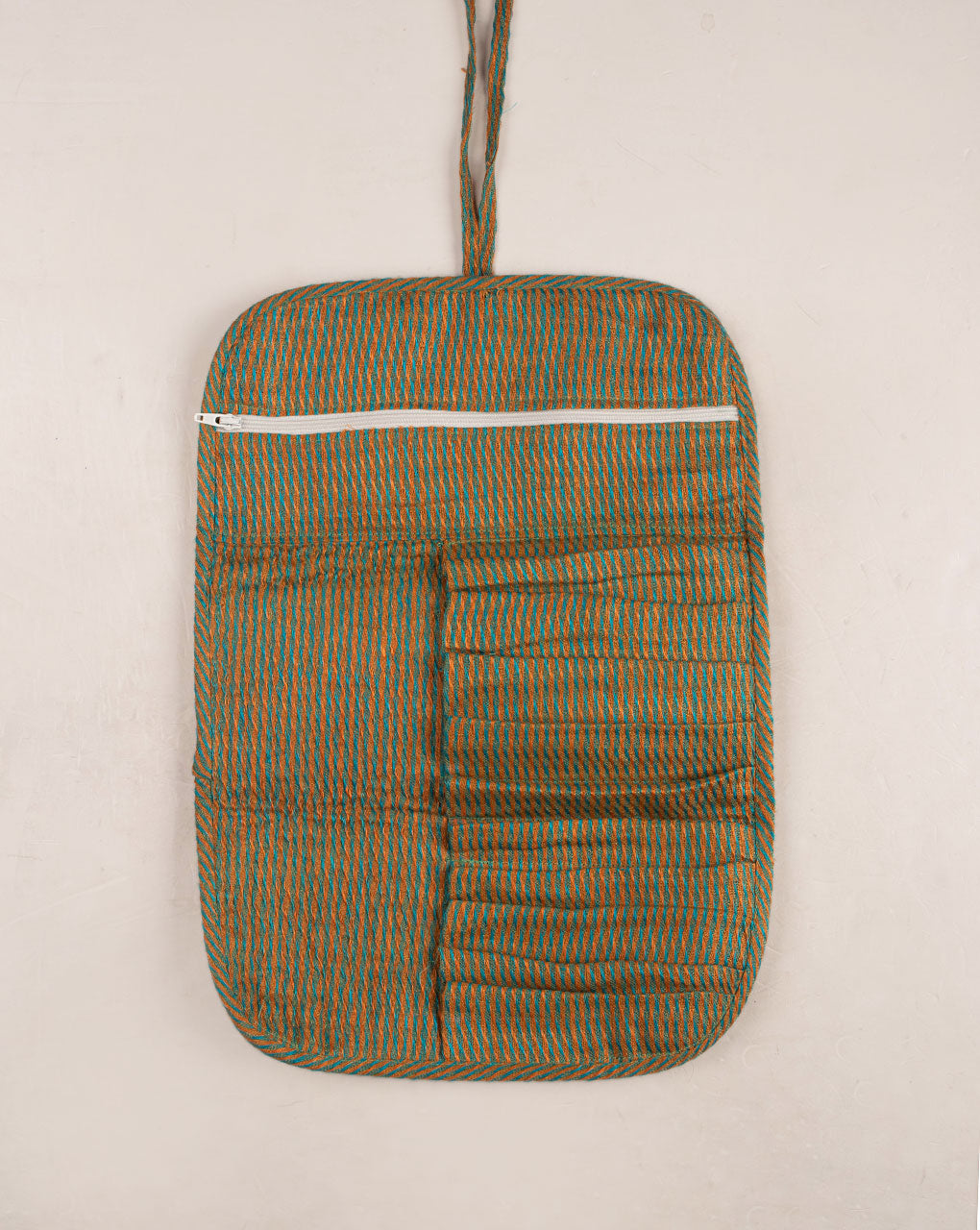 Handcrafted Brush Holder - Fabriclore.com