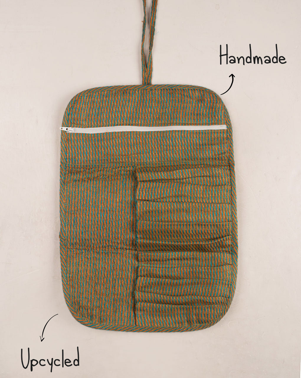 Handcrafted Brush Holder - Fabriclore.com