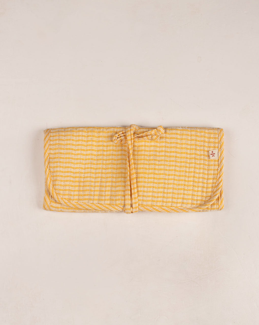 Handcrafted Brush Holder - Fabriclore.com