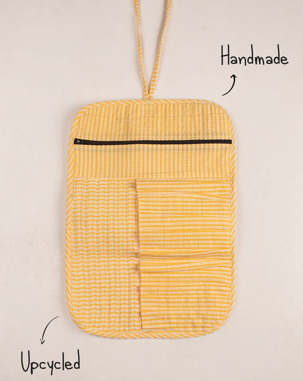 Handcrafted Brush Holder - Fabriclore.com
