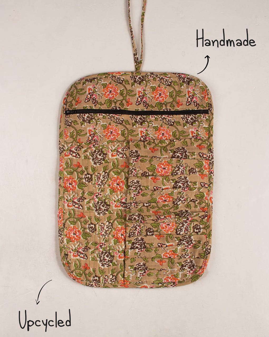 Handcrafted Brush Holder - Fabriclore.com
