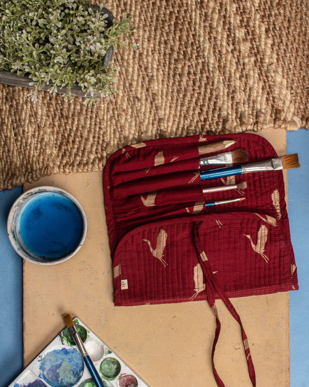 Handcrafted Brush Holder - Fabriclore.com