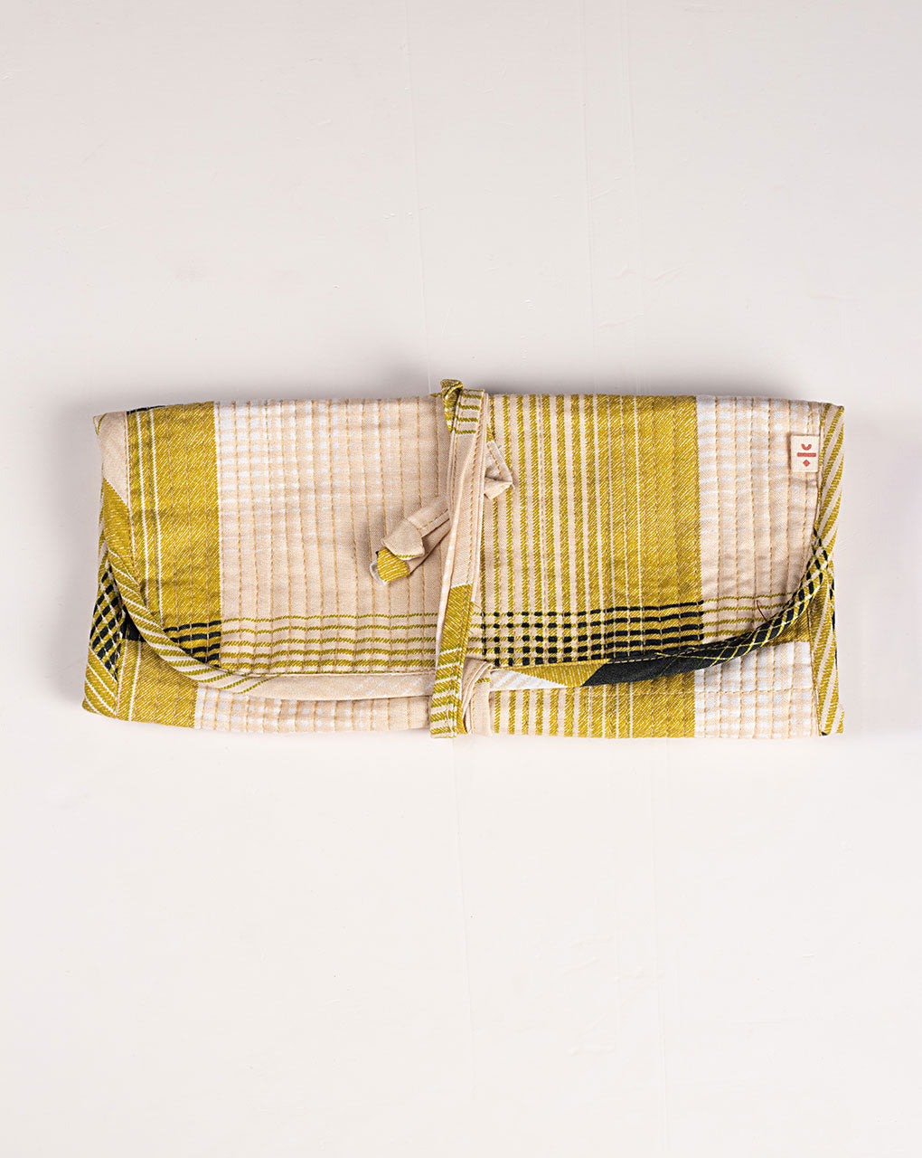 Handcrafted Brush Holder - Fabriclore.com