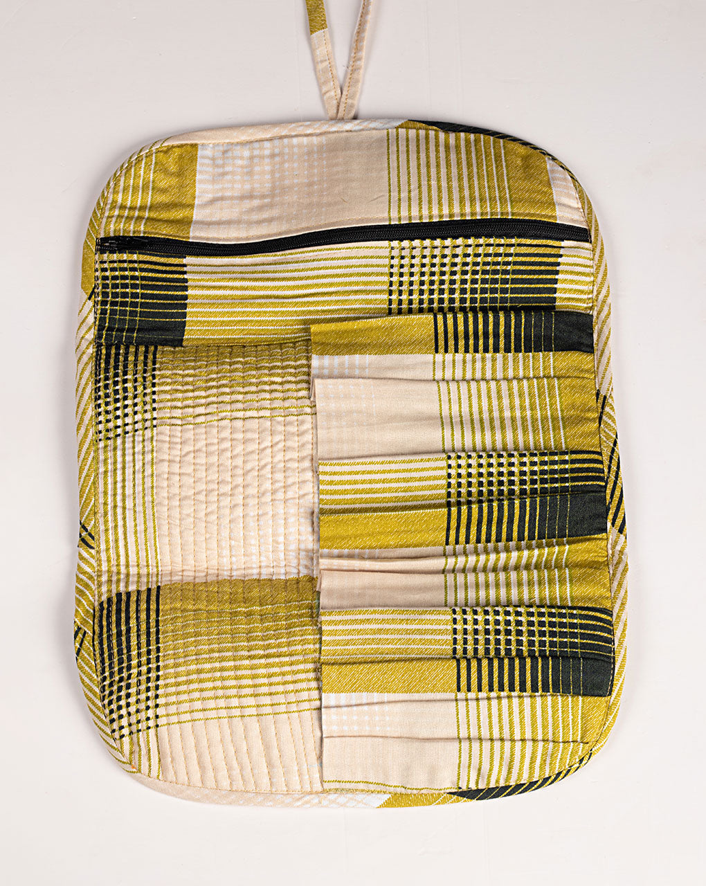 Handcrafted Brush Holder - Fabriclore.com