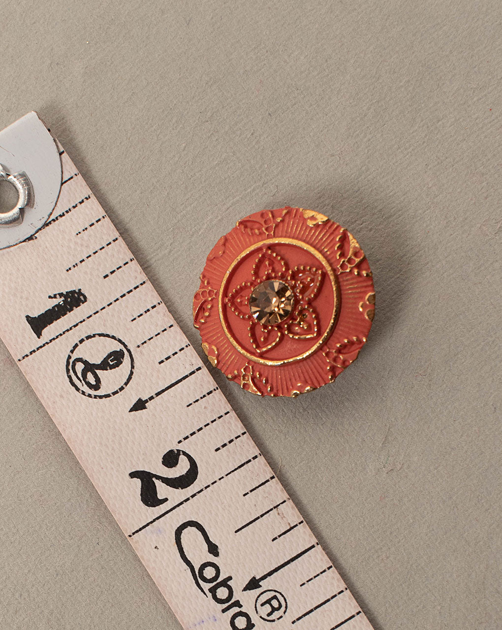 Traditional Metal Casting Button ( Set Of 6 ) - Fabriclore.com