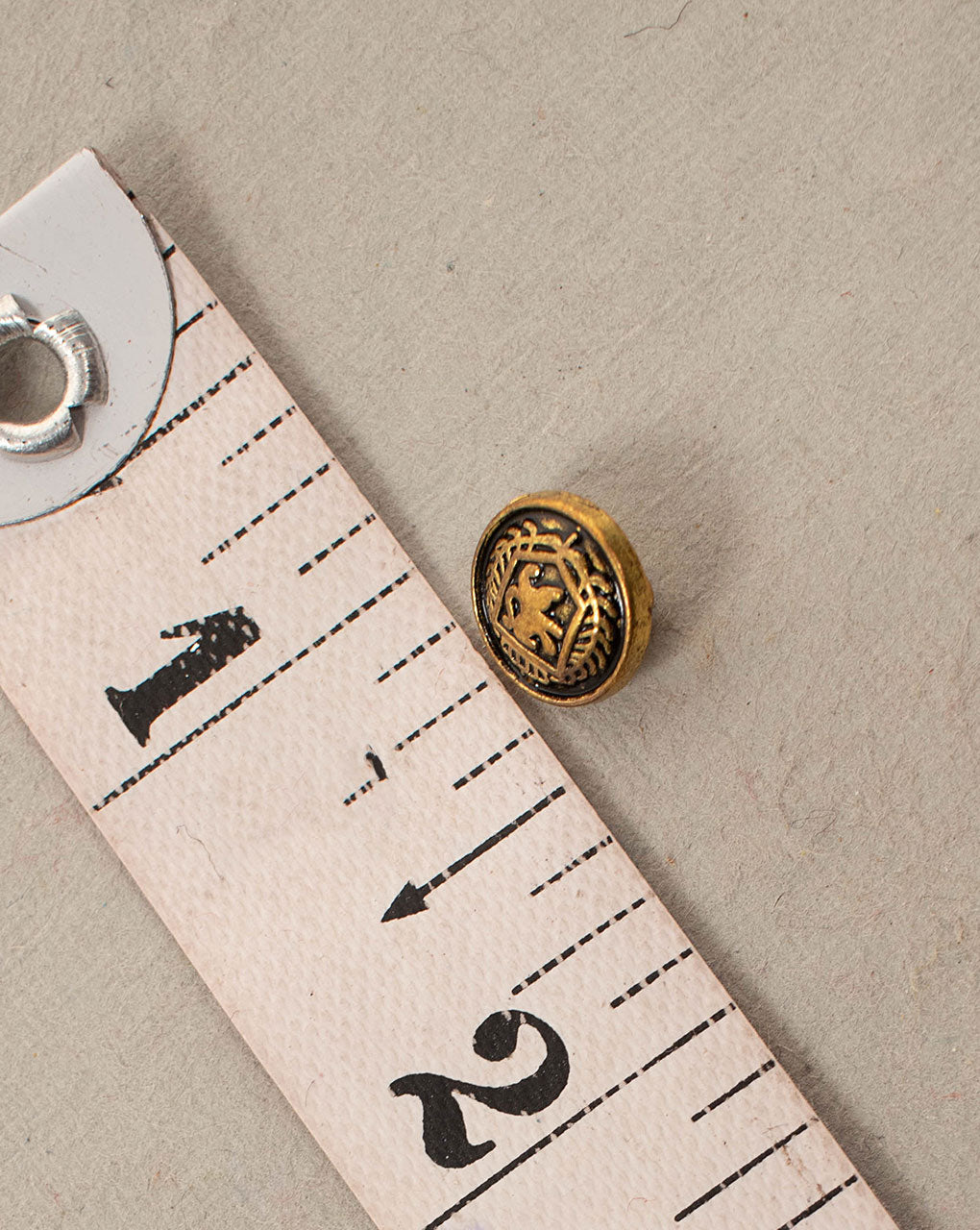 Antique Metal Casting Button ( Set Of 6 ) - Fabriclore.com