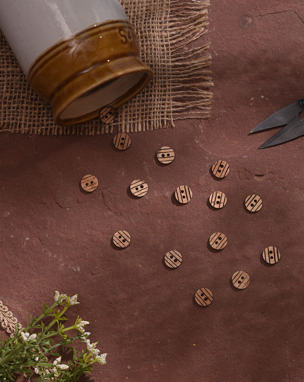 Coconut Button ( Set Of 6 ) - Fabriclore.com