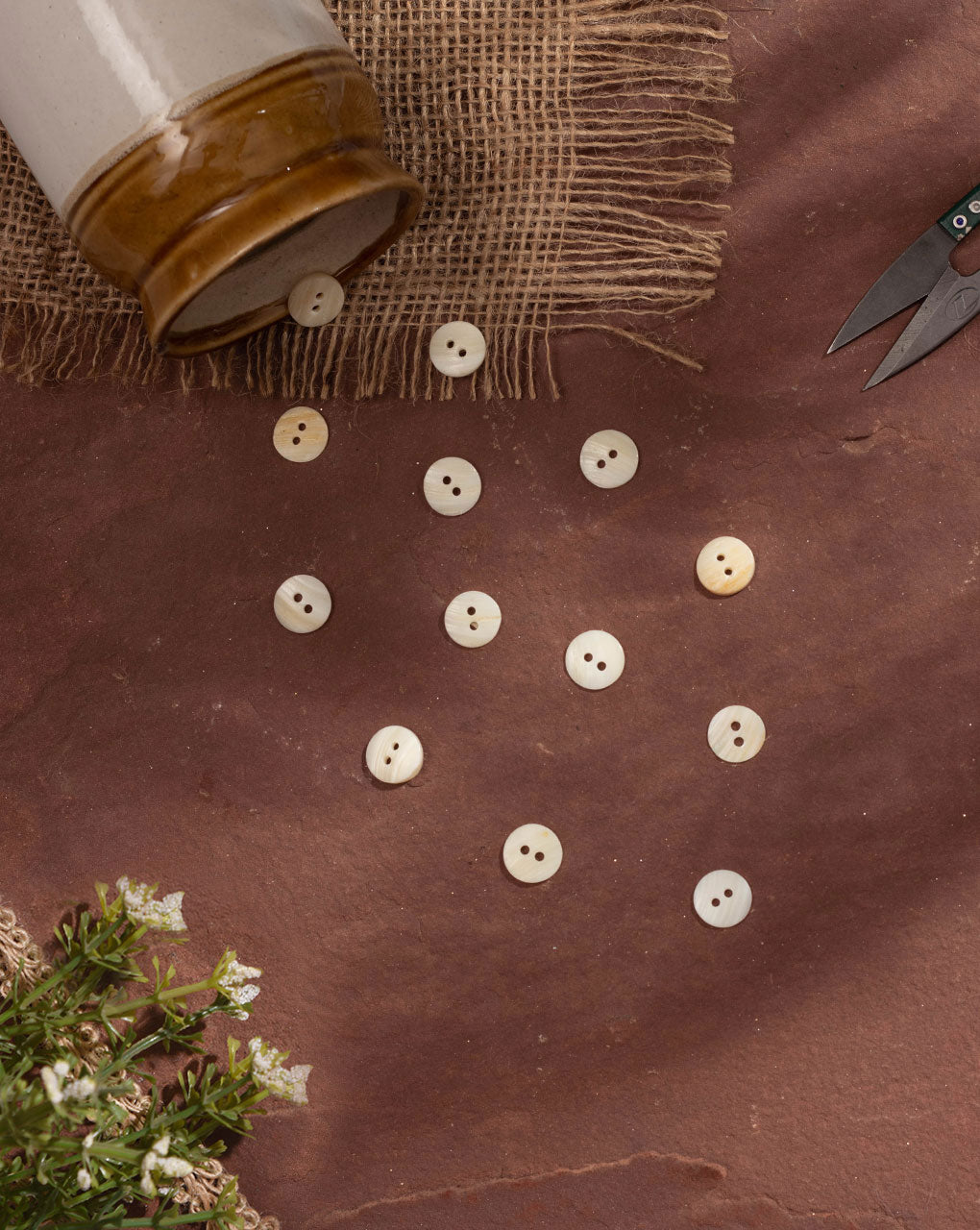 Natural Shell Handmade Buttons ( Set Of 6 ) - Fabriclore.com