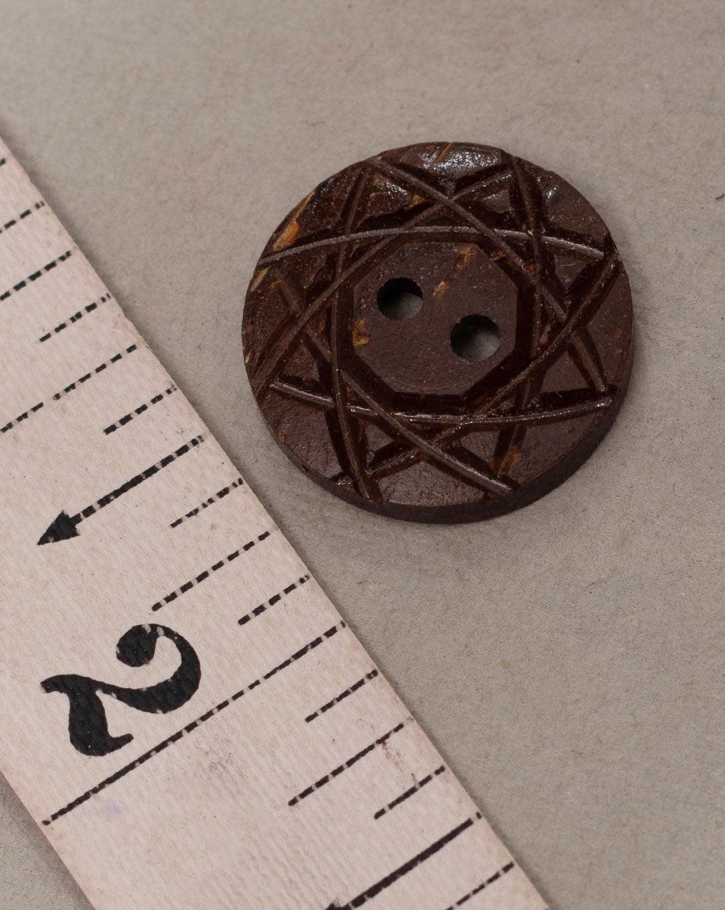 Engraved Coconut Buttons ( Set Of 6 ) - Fabriclore.com