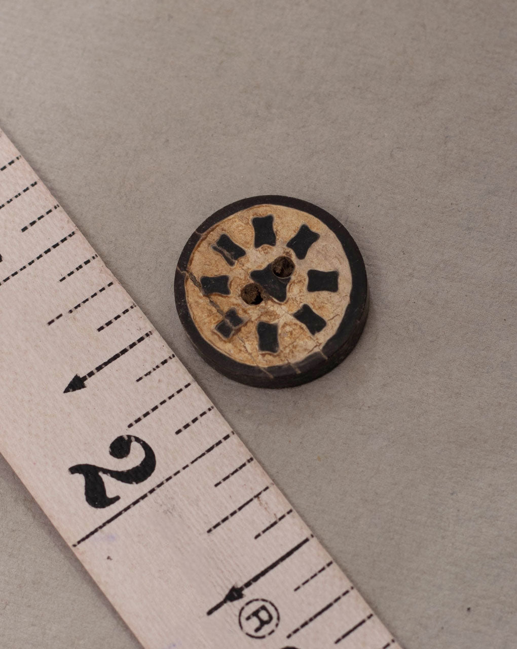 Engraved Horn Buttons ( Set Of 6 ) - Fabriclore.com