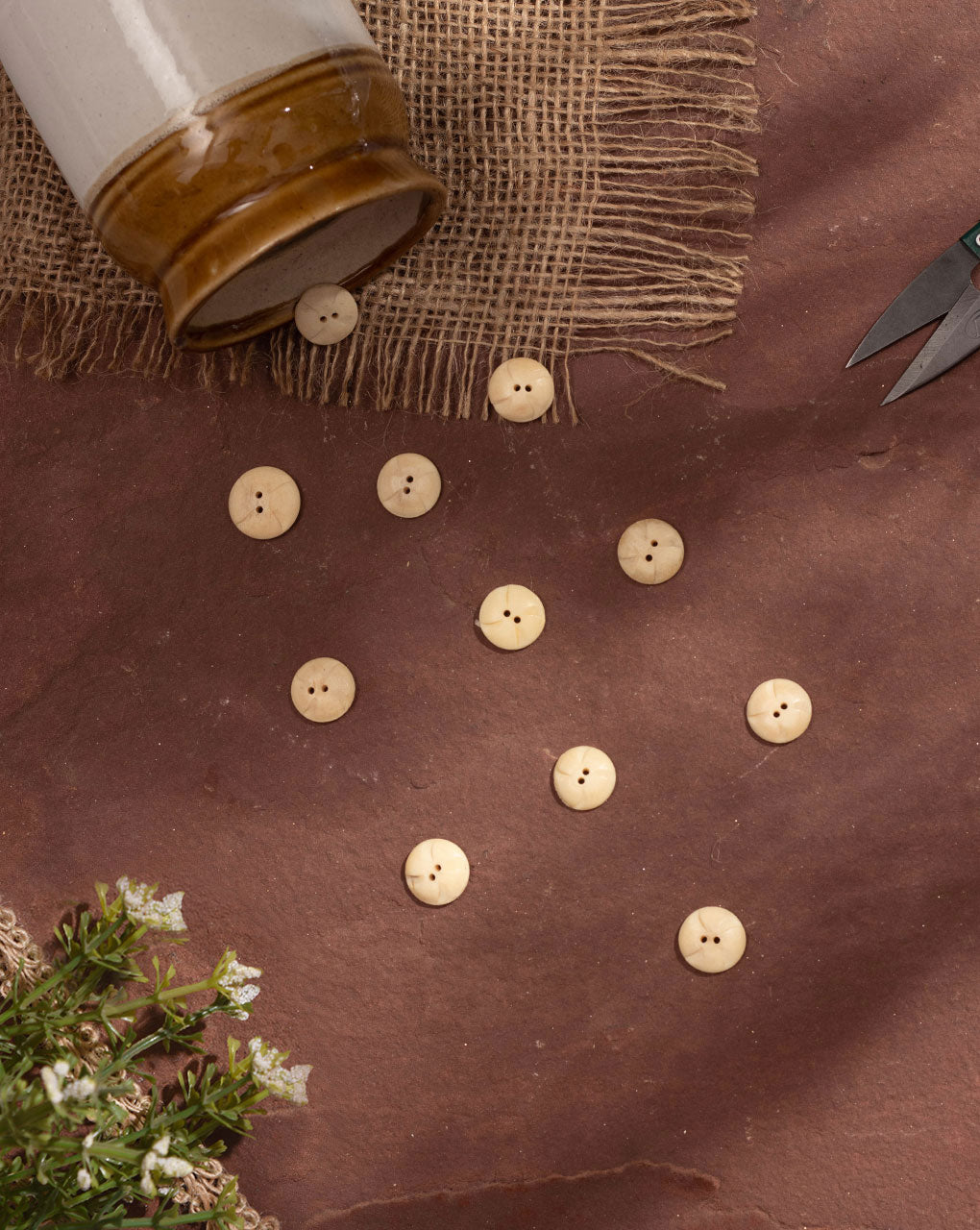 Engraved Bone Buttons ( Set Of 6 ) - Fabriclore.com