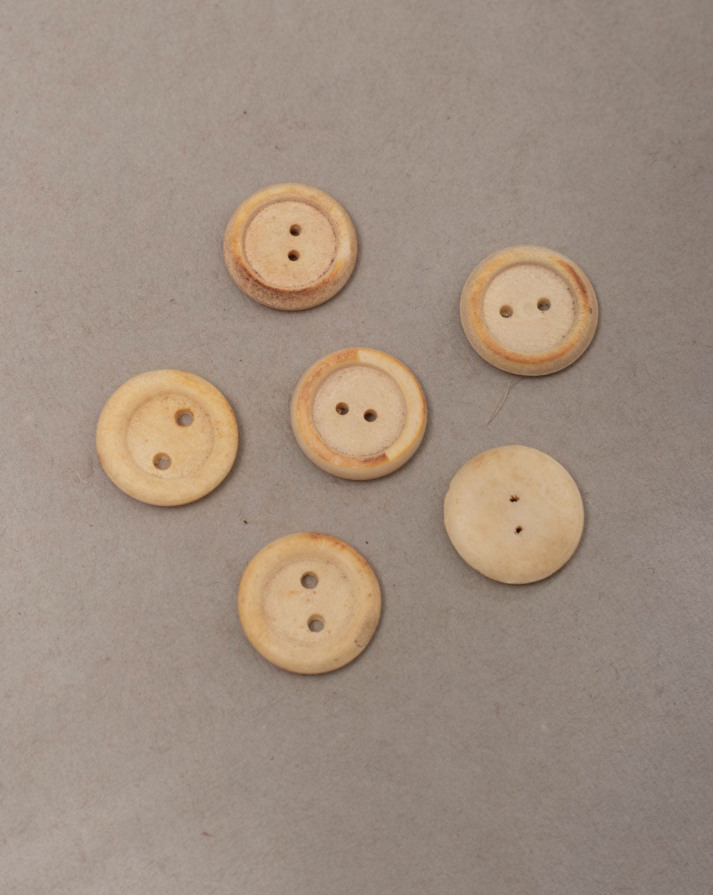 Handmade Bone Buttons ( Set Of 6 ) - Fabriclore.com