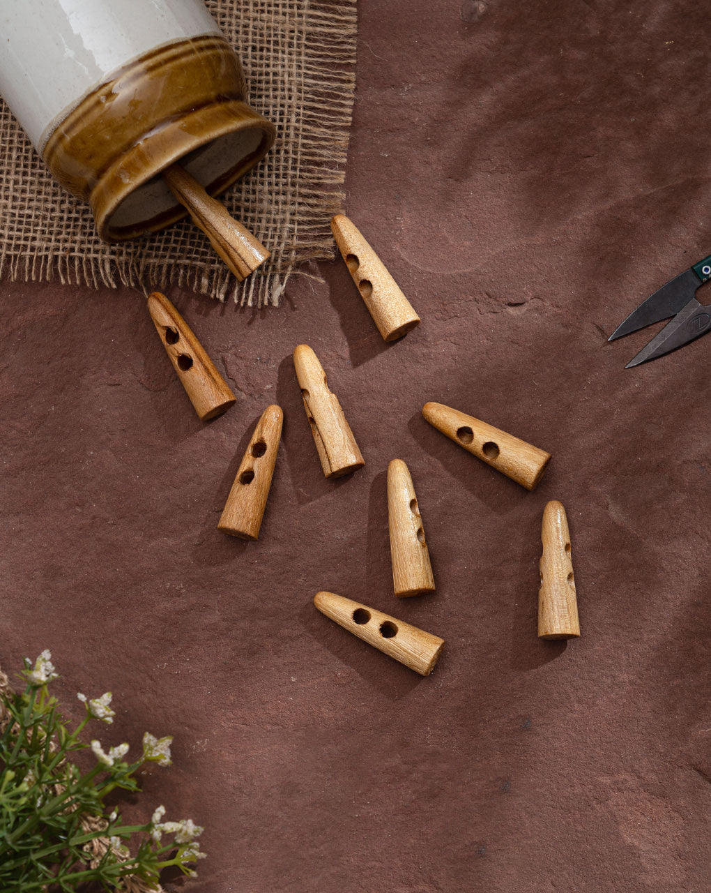 Wooden Toggle Button - Fabriclore.com