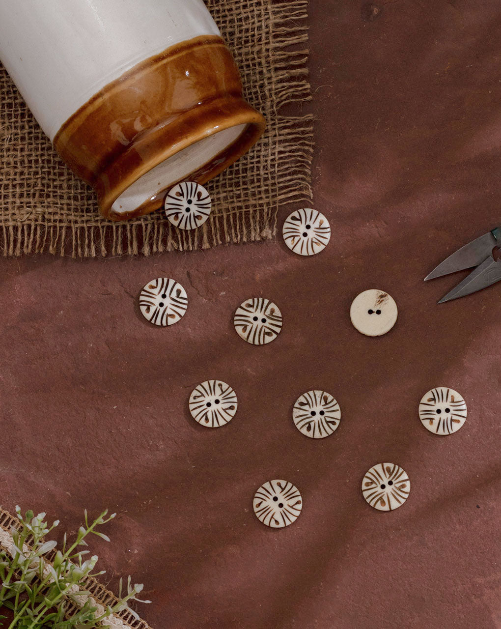 Hand Carved Bone Button ( Single Piece ) - Fabriclore.com