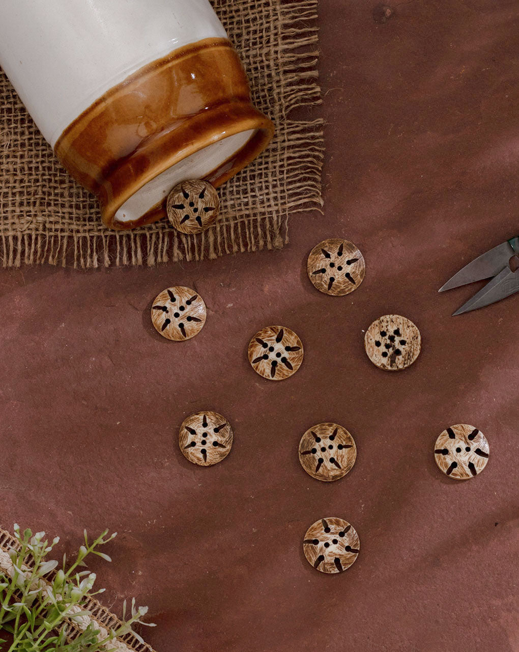 Hand Carved Bone Button ( Single Piece ) - Fabriclore.com