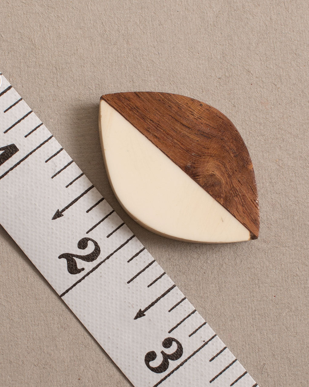 Round Wood and Resin Button ( Single Piece ) - Fabriclore.com