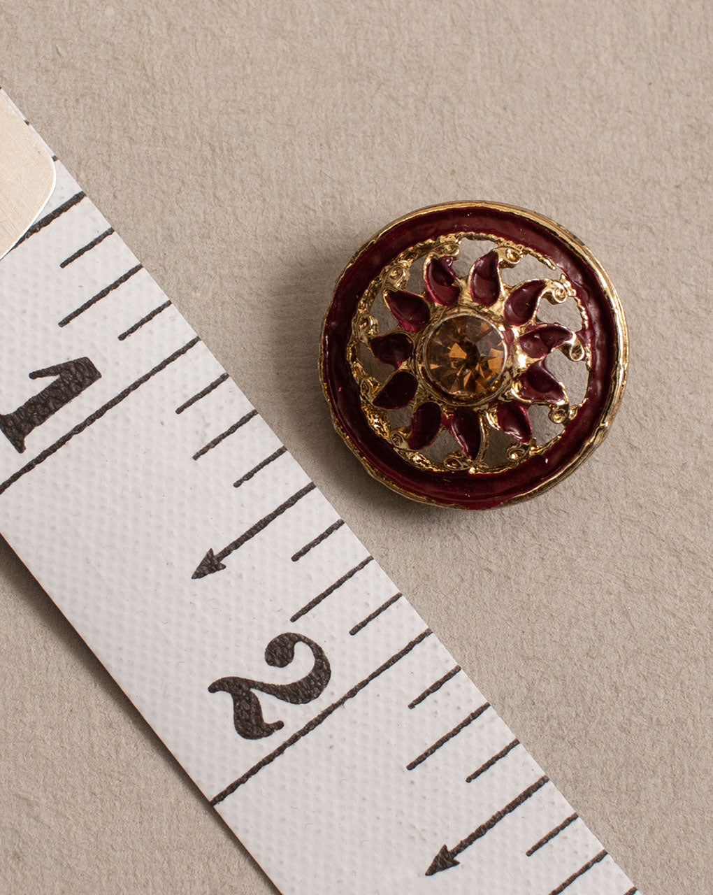 Antique Metal Casting Button ( Set Of 4 ) - Fabriclore.com