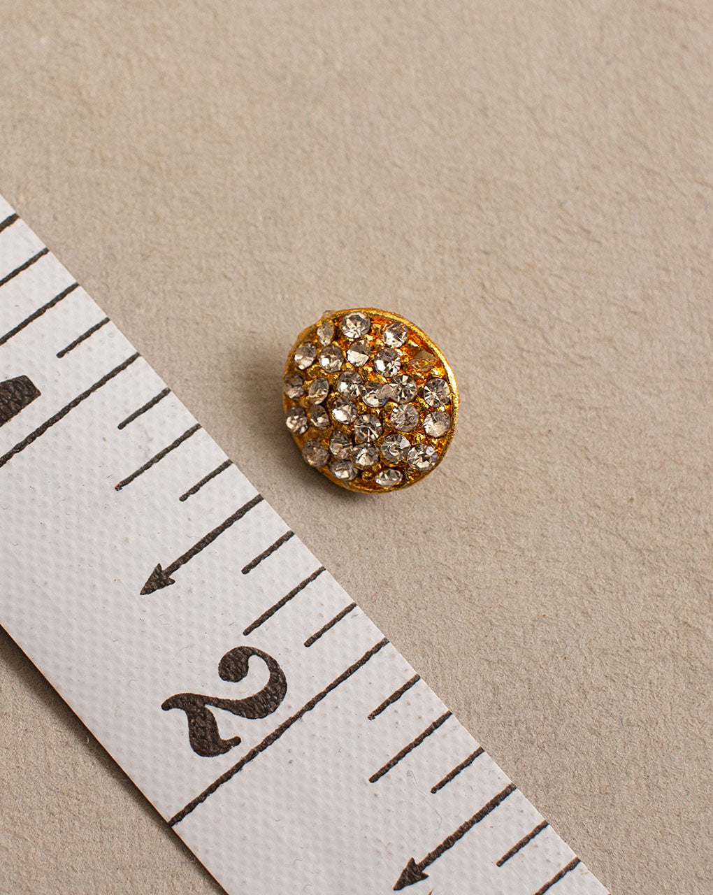 Antique Metal Casting Button ( Set Of 4 ) - Fabriclore.com
