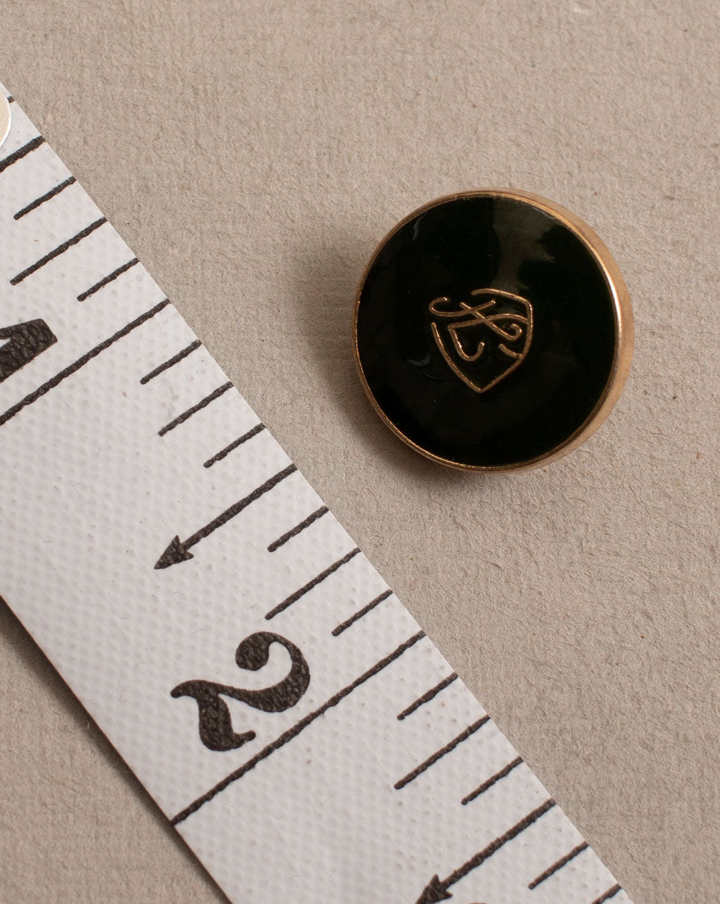 Antique Metal Casting Button ( Set Of 4 ) - Fabriclore.com