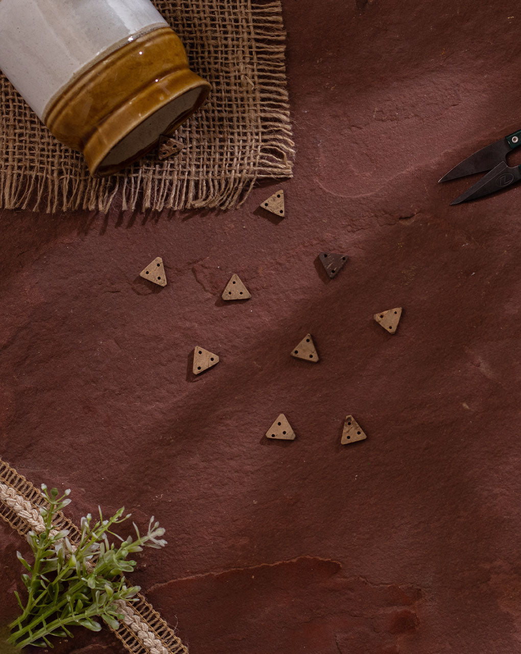 Triangle Coconut Button ( Set Of 6 )