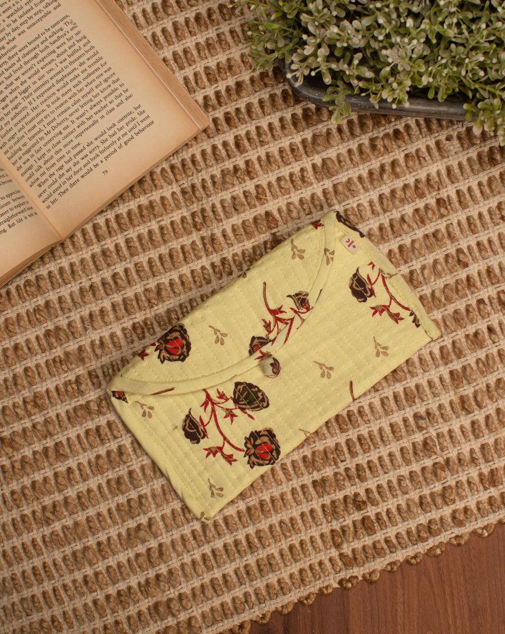 Handcrafted Rayon Quilted Clutch - Fabriclore.com