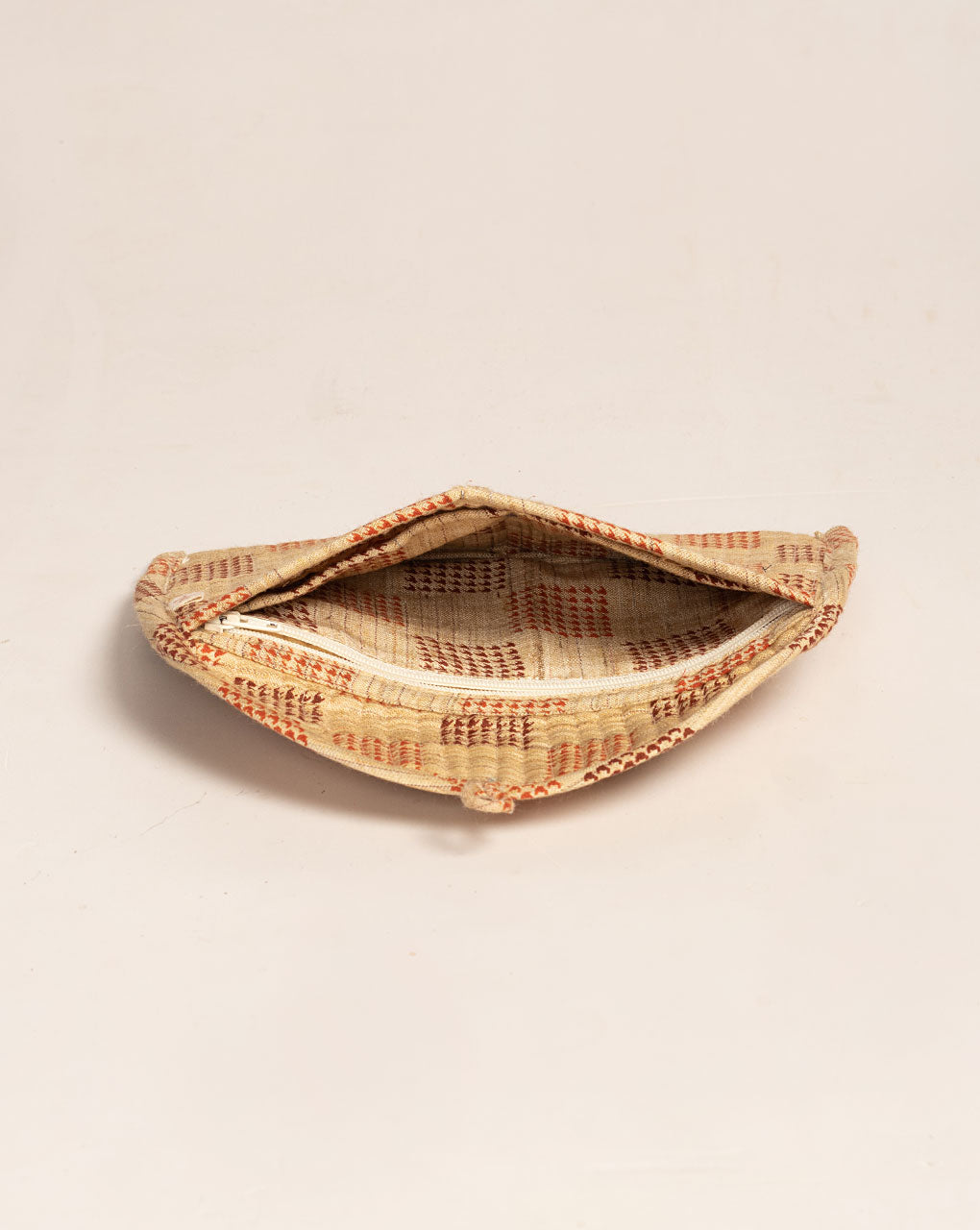 Handcrafted Rayon Quilted Clutch - Fabriclore.com