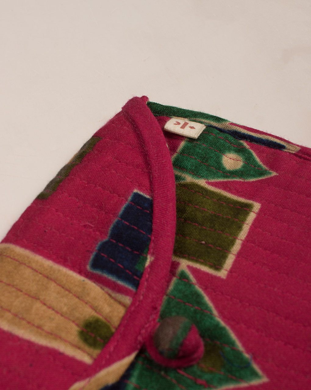 Handcrafted Rayon Quilted Clutch - Fabriclore.com